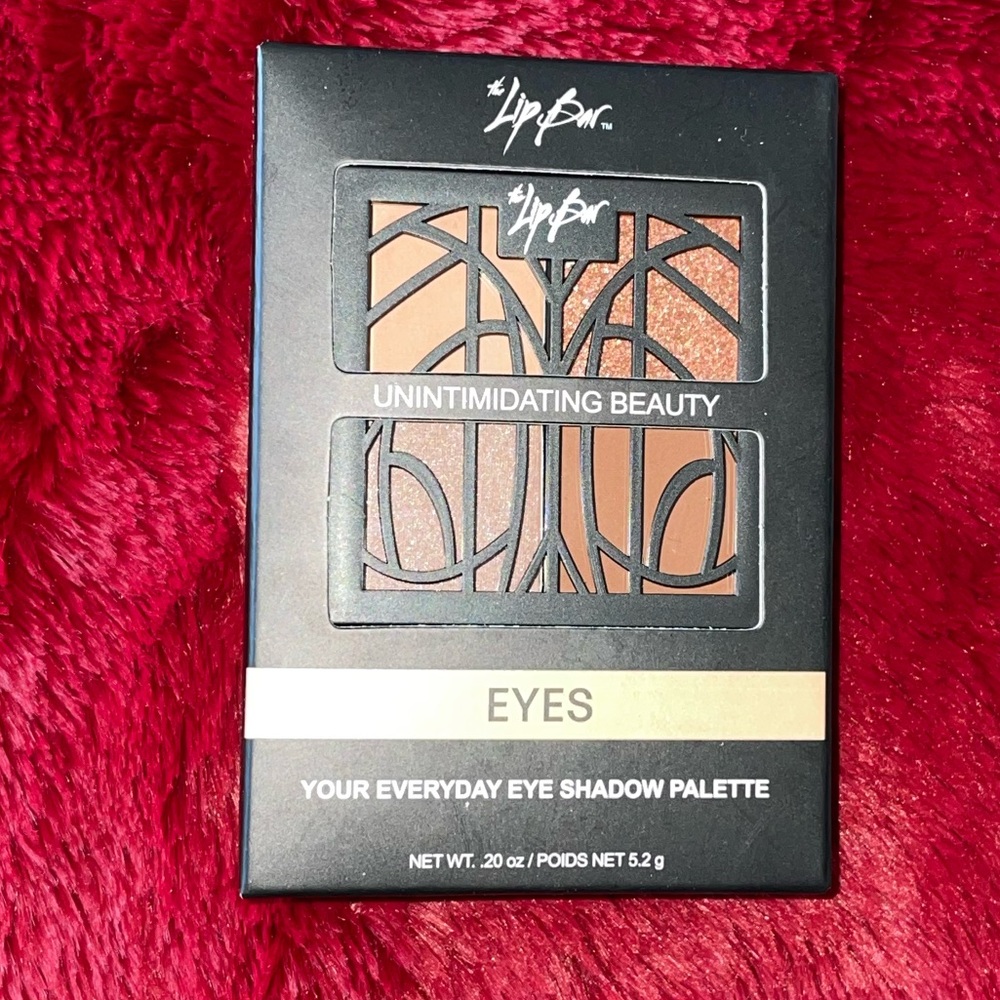 The Lip Bar eyeshadow pallet.